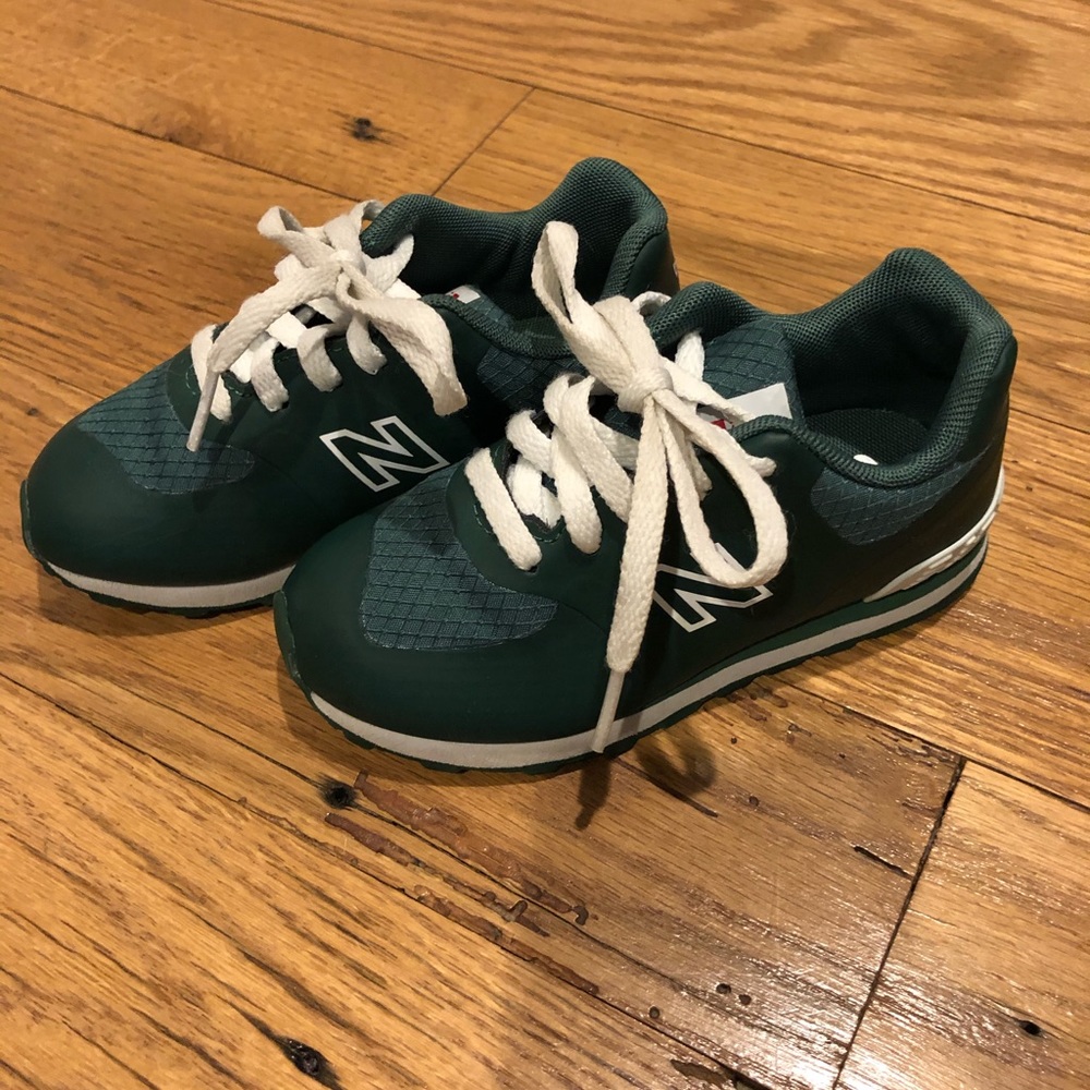 New Balance Boys Toddler Shoes, Size 8